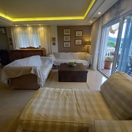 Abby Seaview House Palaiontsiflikion